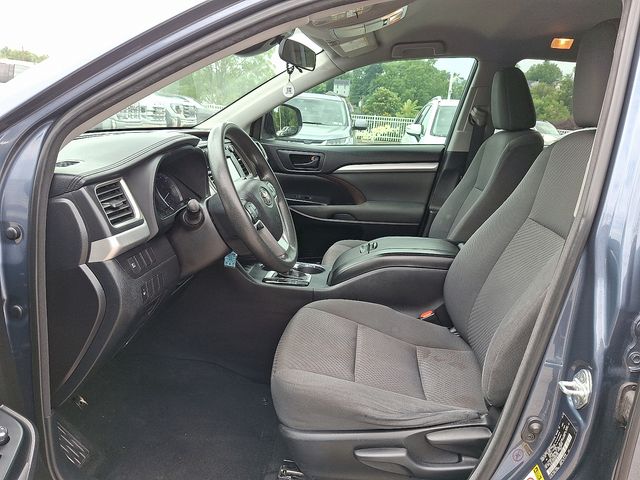 used 2018 Toyota Highlander car, priced at $21,879