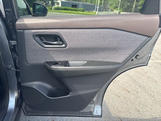 used 2021 Nissan Rogue car, priced at $18,999