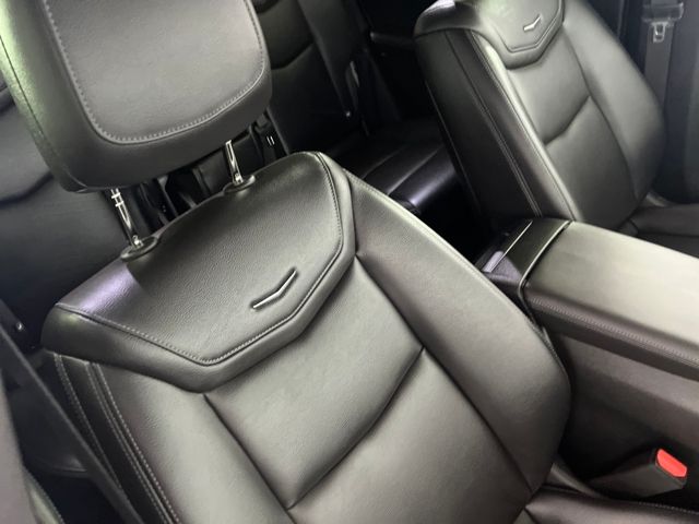 new 2025 Cadillac XT5 car