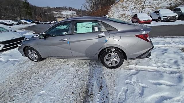 new 2025 Hyundai Elantra car, priced at $23,209