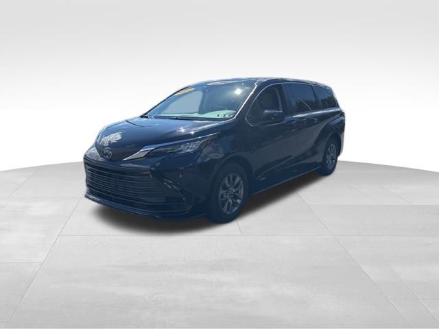 used 2021 Toyota Sienna car, priced at $36,499