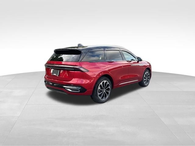 used 2024 Lincoln Nautilus car, priced at $44,999