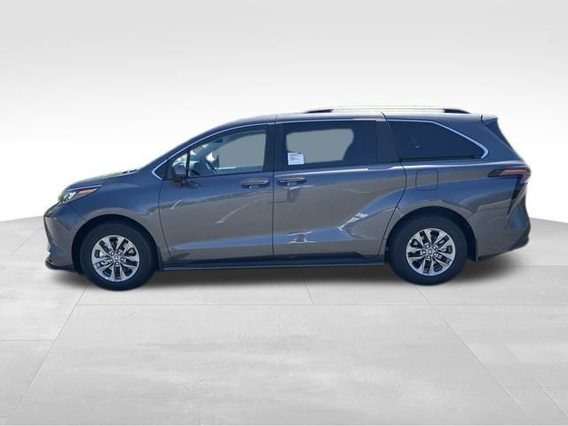 new 2025 Toyota Sienna car, priced at $44,059