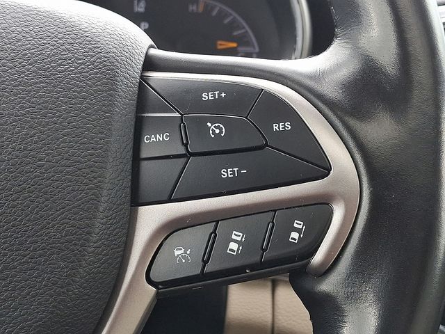 used 2021 Jeep Grand Cherokee car, priced at $25,783