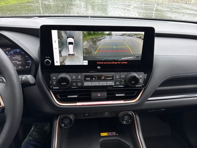new 2025 Toyota Grand Highlander Hybrid car, priced at $63,122
