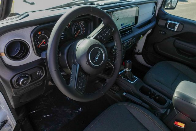 new 2025 Jeep Wrangler car, priced at $42,085