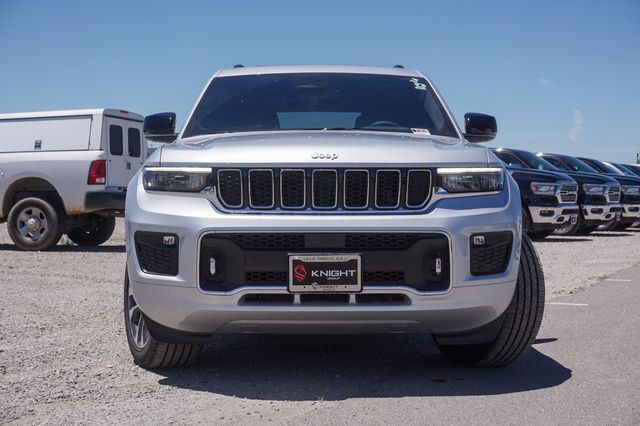 new 2024 Jeep Grand Cherokee L car, priced at $51,385