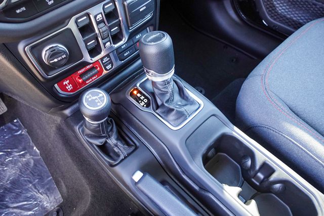 new 2025 Jeep Gladiator car, priced at $49,610