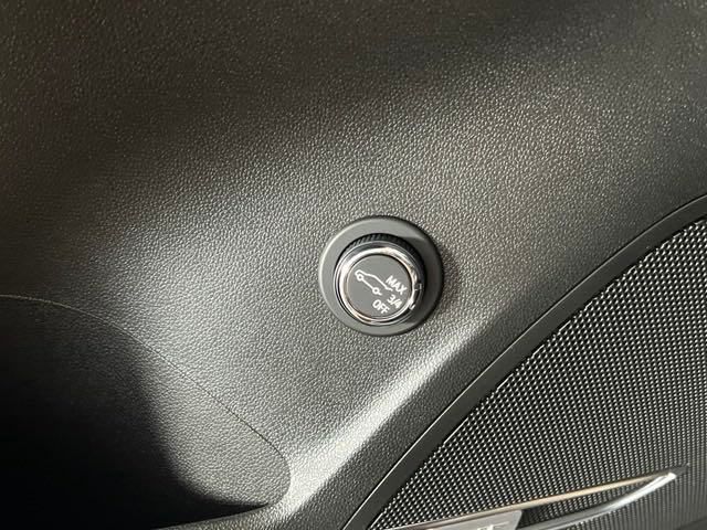 new 2025 Buick Envision car, priced at $42,000