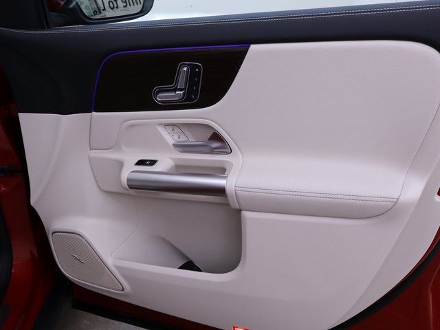 new 2025 Mercedes-Benz GLA car, priced at $50,305