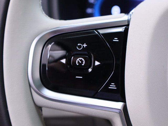 new 2025 Volvo XC90 Plug-In Hybrid car, priced at $72,153