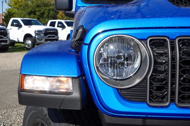 new 2026 Jeep Gladiator car, priced at $46,895