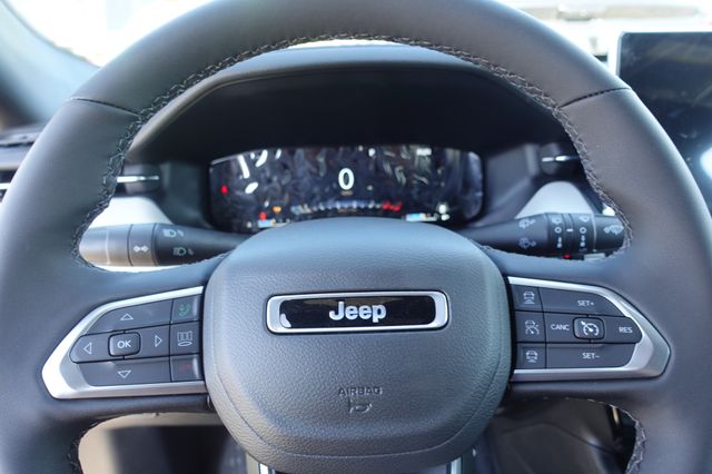 new 2025 Jeep Compass car, priced at $37,785