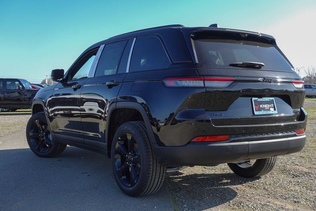 new 2025 Jeep Grand Cherokee car, priced at $53,730