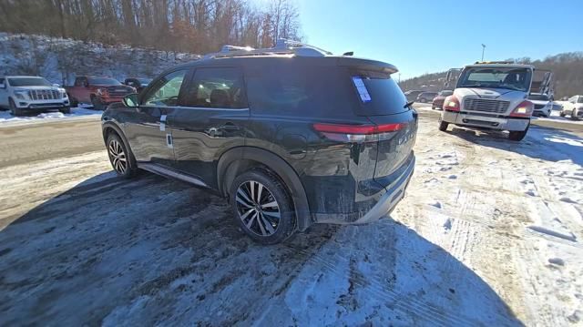 new 2025 Nissan Pathfinder car, priced at $49,832