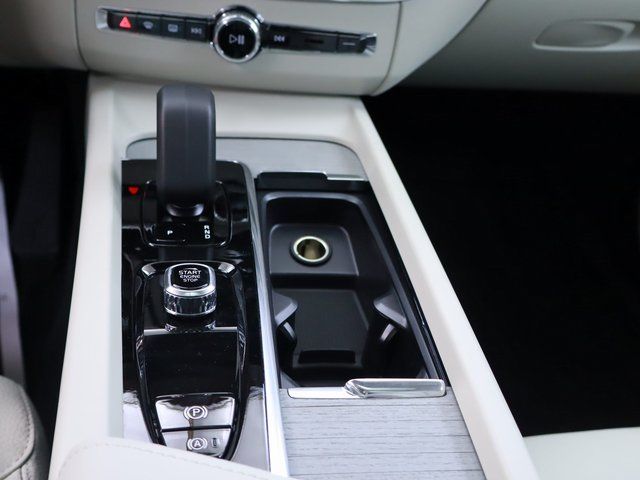 new 2025 Volvo XC60 Plug-In Hybrid car, priced at $63,284