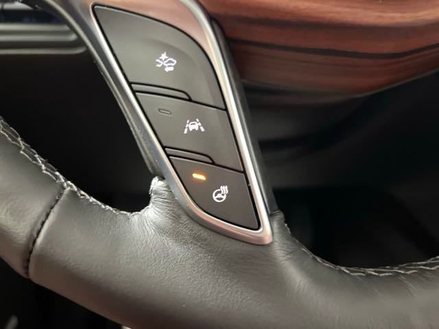 new 2024 Cadillac XT5 car, priced at $53,500