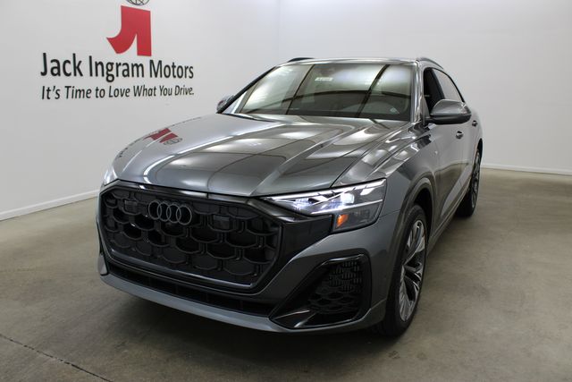 new 2025 Audi Q8 car, priced at $81,320