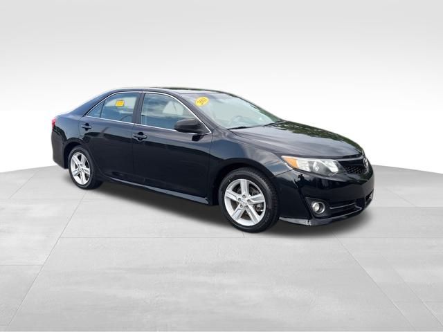 used 2013 Toyota Camry car, priced at $13,899