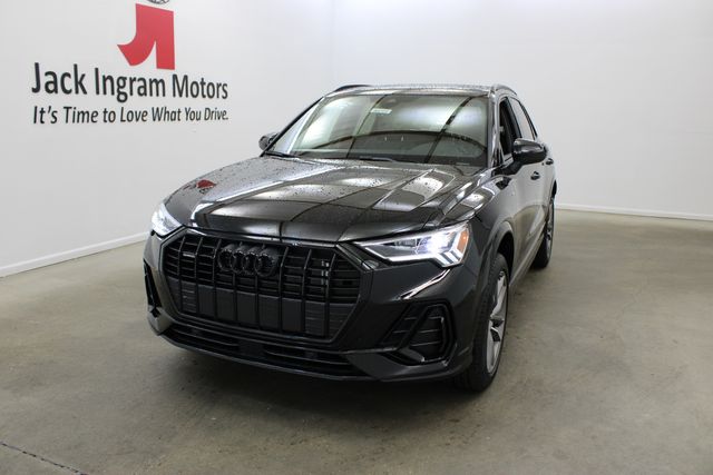 new 2025 Audi Q3 car, priced at $44,610