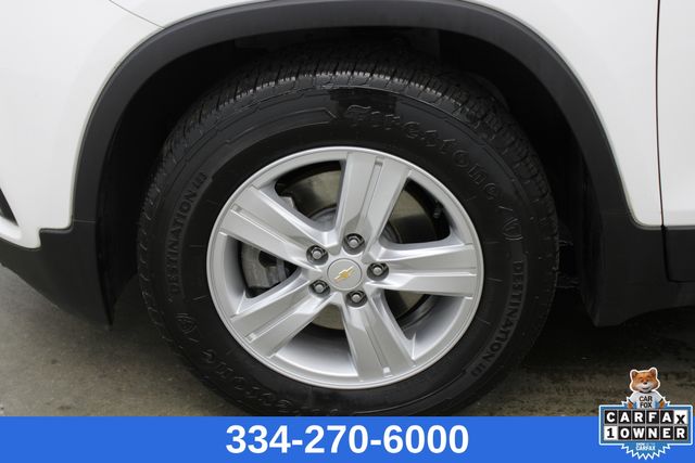 used 2022 Chevrolet Trax car, priced at $15,999