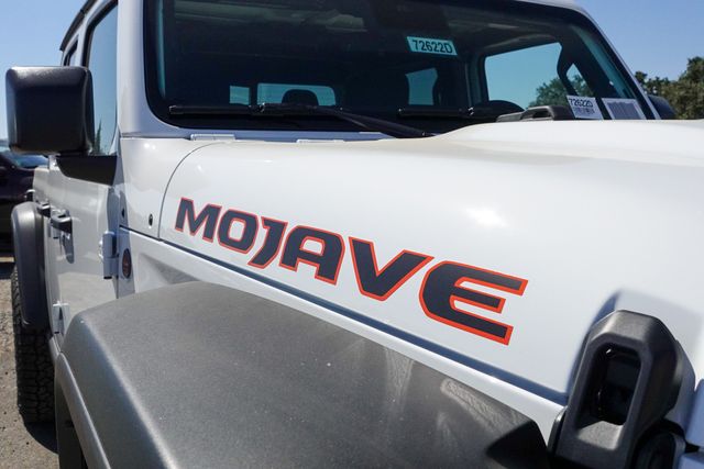 new 2025 Jeep Gladiator car, priced at $46,290