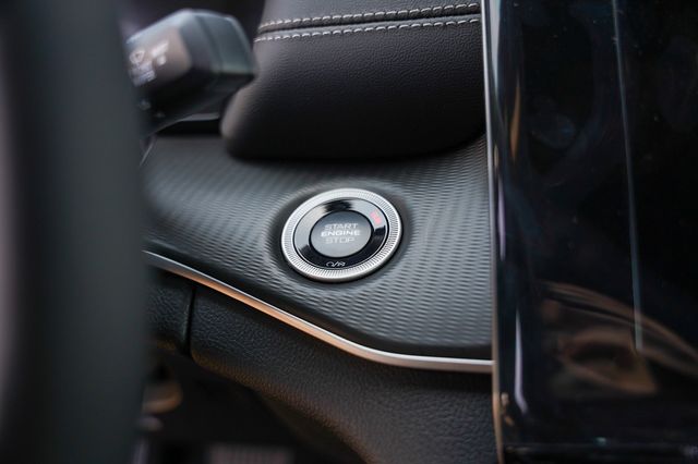 new 2025 Jeep Grand Cherokee car, priced at $42,120