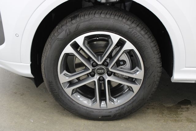 new 2025 Audi Q5 car, priced at $57,775