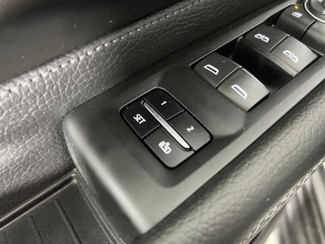 used 2023 GMC Yukon XL car, priced at $57,000