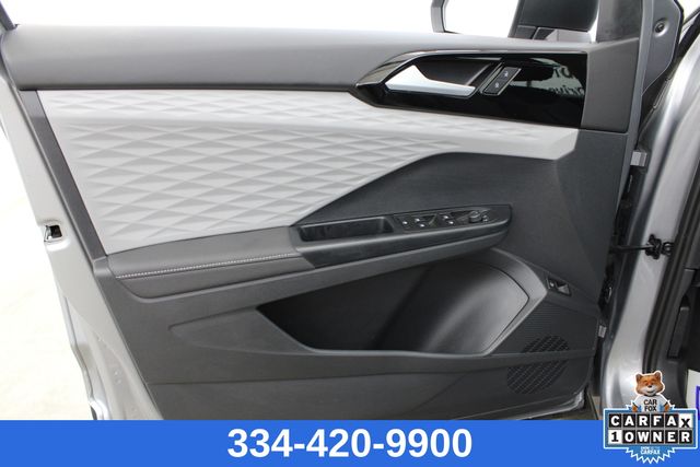 used 2024 Volkswagen Taos car
