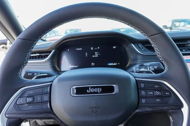 new 2025 Jeep Grand Cherokee L car, priced at $54,112