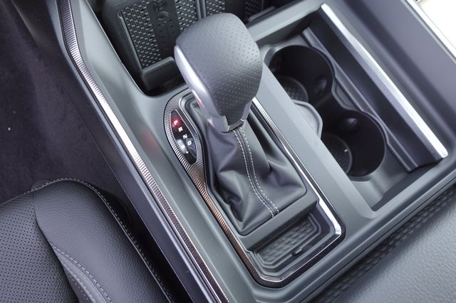 new 2025 Ram 1500 car, priced at $61,594