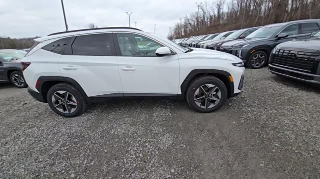 new 2025 Hyundai Tucson car, priced at $33,623