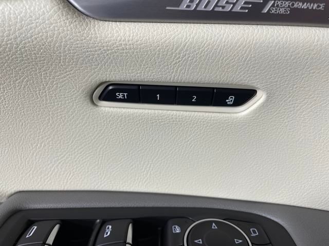 used 2023 Cadillac XT6 car, priced at $39,000