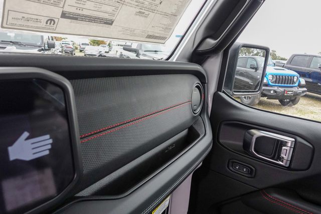 new 2026 Jeep Gladiator car, priced at $62,310