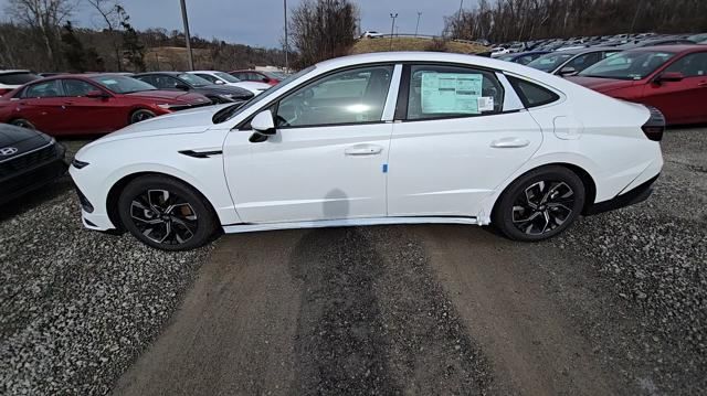 new 2025 Hyundai Sonata car, priced at $30,363