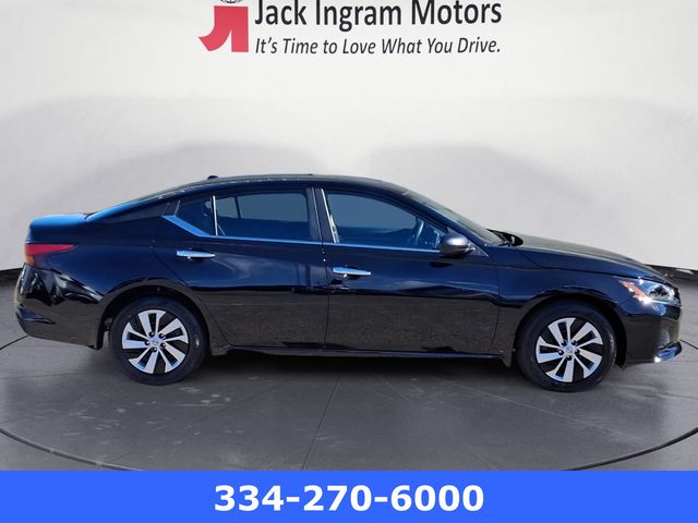 new 2025 Nissan Altima car, priced at $28,750