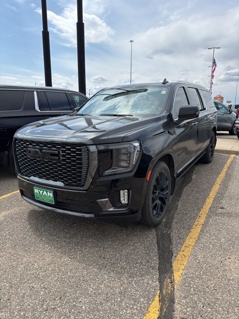 used 2024 GMC Yukon XL car, priced at $86,500