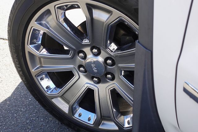 used 2017 GMC Sierra 1500 car, priced at $27,162