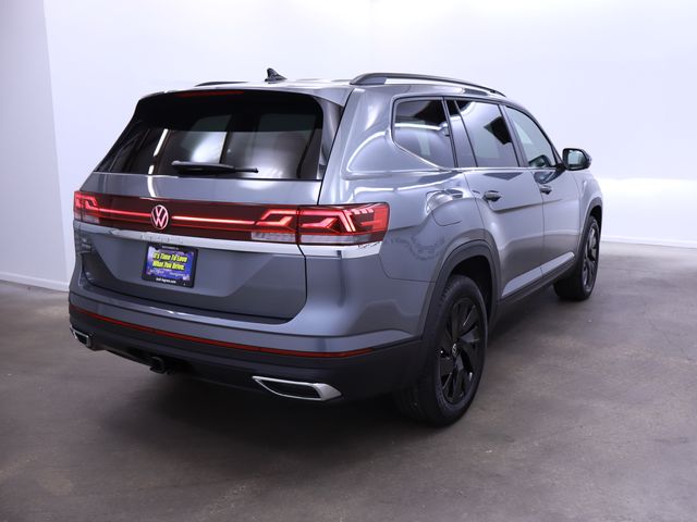 new 2025 Volkswagen Atlas car, priced at $45,217