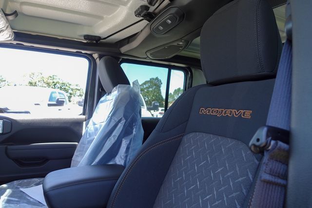 new 2025 Jeep Gladiator car, priced at $49,696