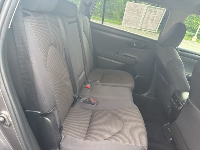 used 2022 Toyota Highlander car, priced at $29,999