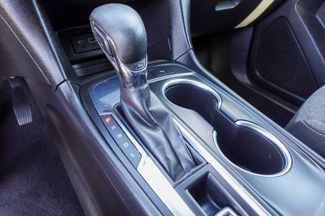 used 2023 Chevrolet Equinox car, priced at $18,299