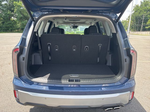 used 2023 Kia Telluride car, priced at $37,899