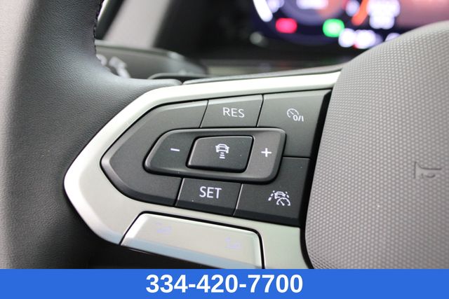 new 2025 Volkswagen Atlas car, priced at $47,539