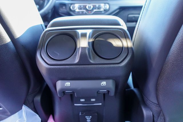 new 2025 Jeep Wrangler car, priced at $53,580