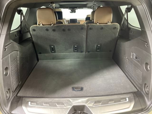 used 2023 Chevrolet Suburban car, priced at $65,500