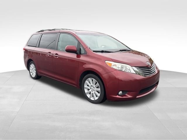 used 2013 Toyota Sienna car, priced at $11,499