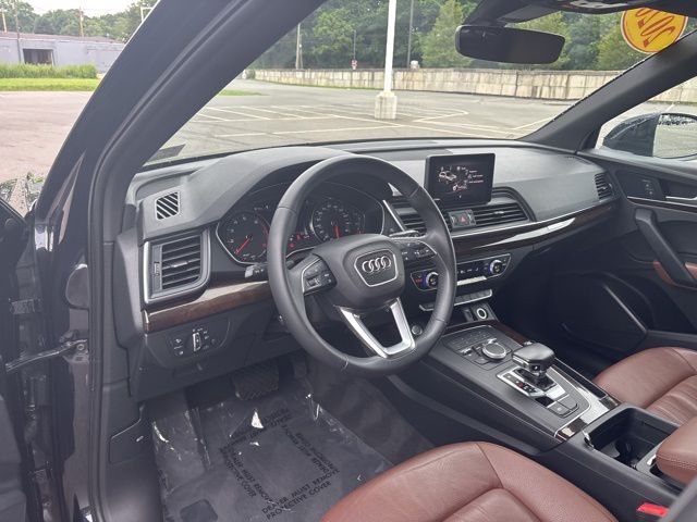 used 2020 Audi Q5 car, priced at $24,599