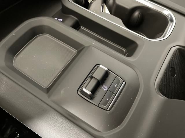 new 2025 GMC Sierra 2500HD car, priced at $84,000